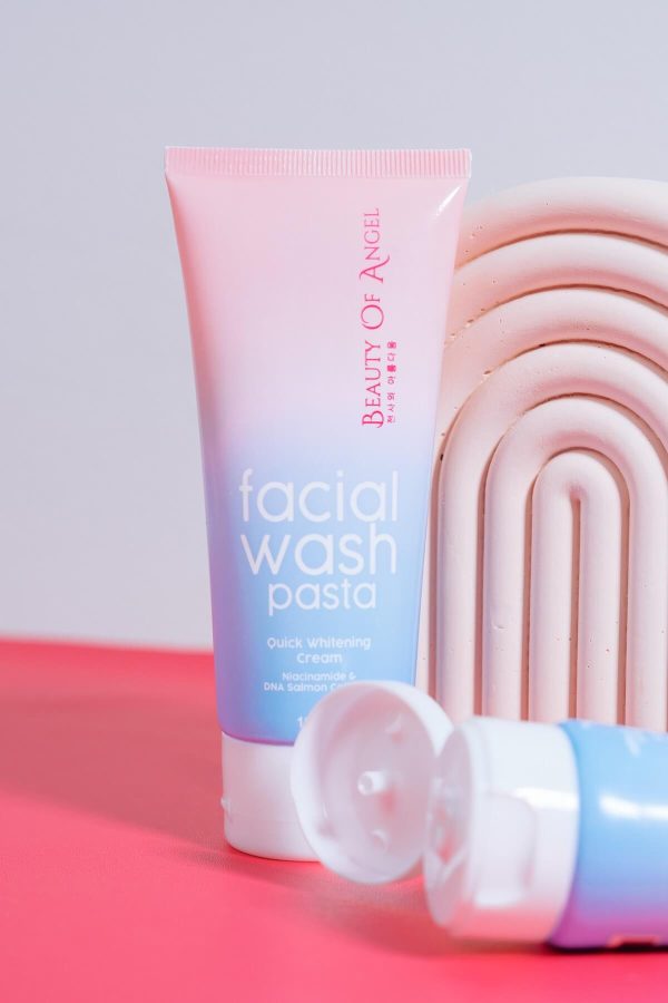 Beauty-of-Angel-Facial-Wash-Detail-1