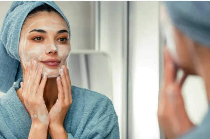 Kulit Glowing dengan 6 Basic Skincare